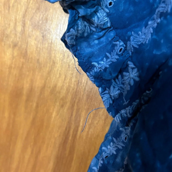 Knox rose crop navy off shoulder top XL pre loved - Picture 5 of 6